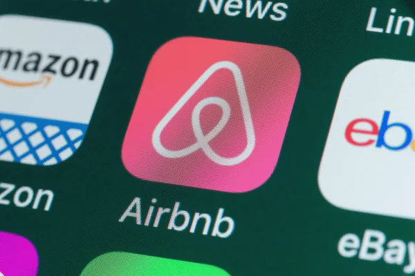 lyon airbnb locations